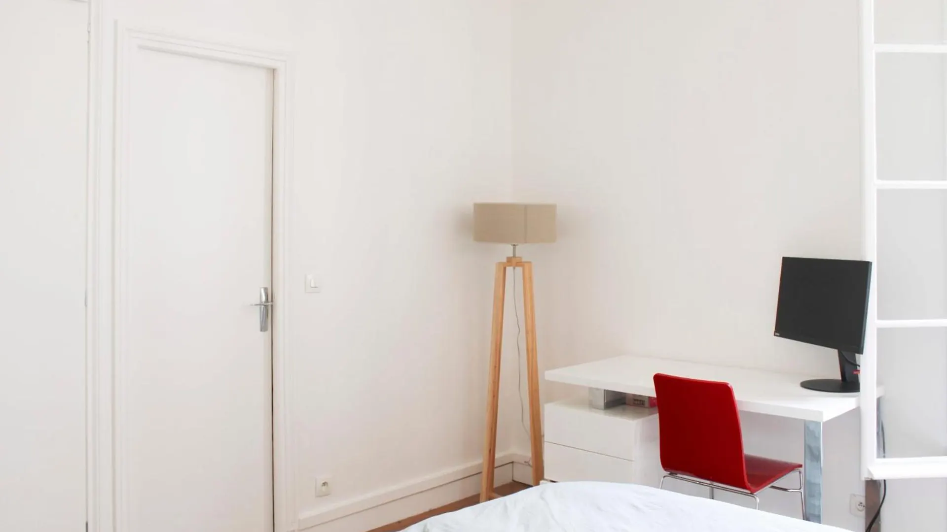 Design Apartment With Wifi In The Heart Of パリ 0*,