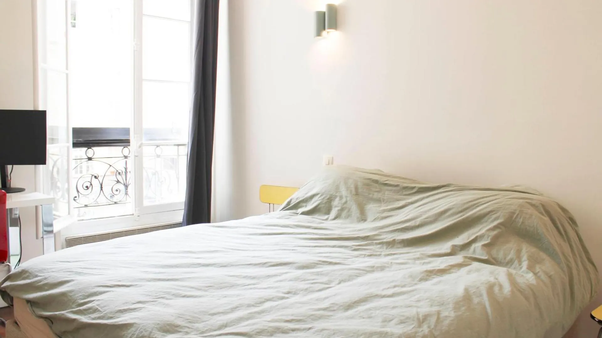 Design Apartment With Wifi In The Heart Of パリ