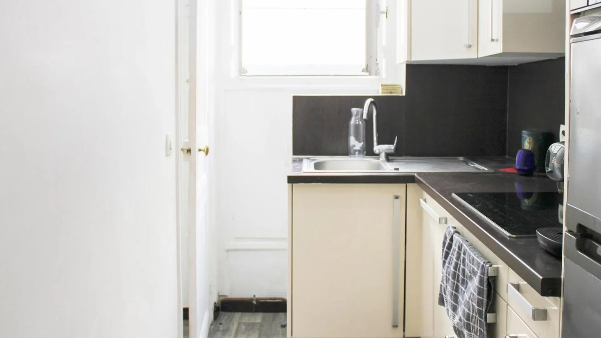 Design Apartment With Wifi In The Heart Of Paris